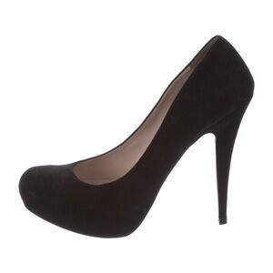 Elegant Black High Heel Pumps